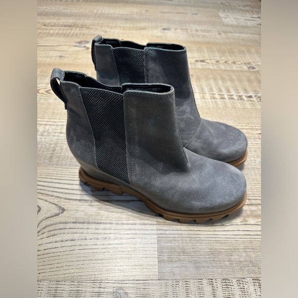Sorel Joan of Arctic Wedge III Chelsea Boot - Picture 3 of 7